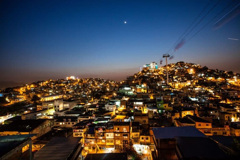 Beneficiários do BPC podem ter conta de luz gratuita com nova lei que amplia Tarifa Social de Energia Elétrica Beneficiários do BPC podem ter conta de luz gratuita com nova lei que amplia Tarifa Social de Energia Elétrica