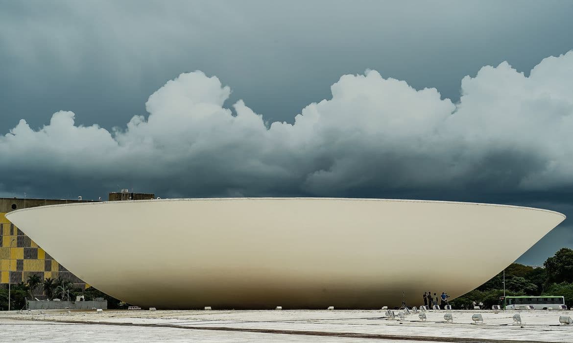 Cupula da Camara dos Deputados no Congresso Nacional em Brasilia Cupula da Camara dos Deputados no Congresso Nacional em Brasilia